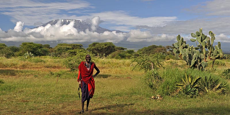 Kilimanjaro mit Masai